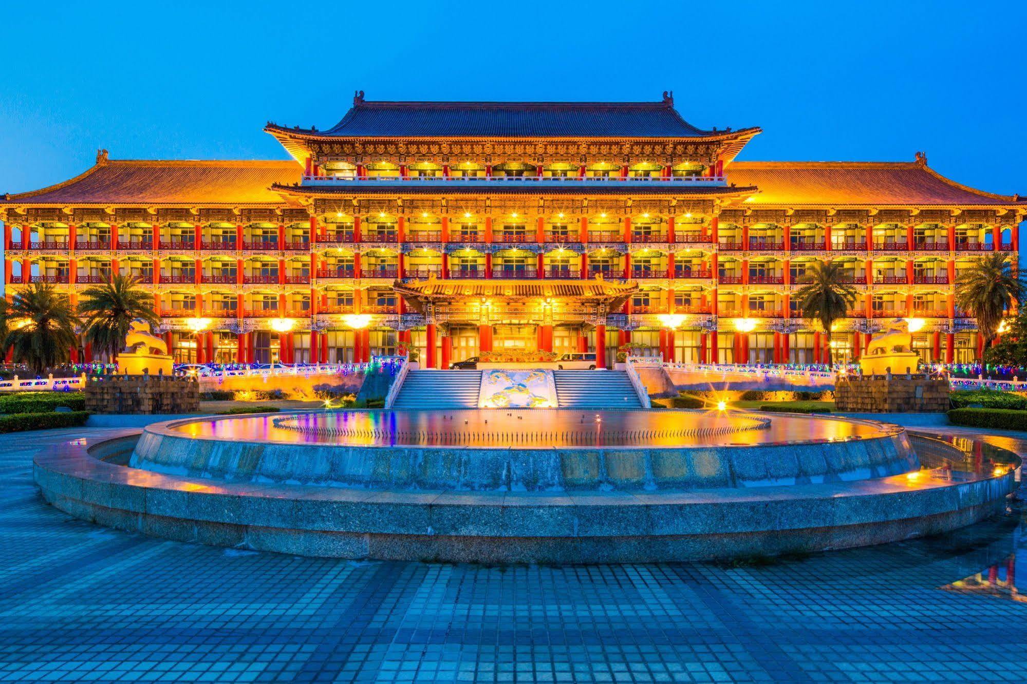 The Grand Hotel Kaohsiung Exterior foto