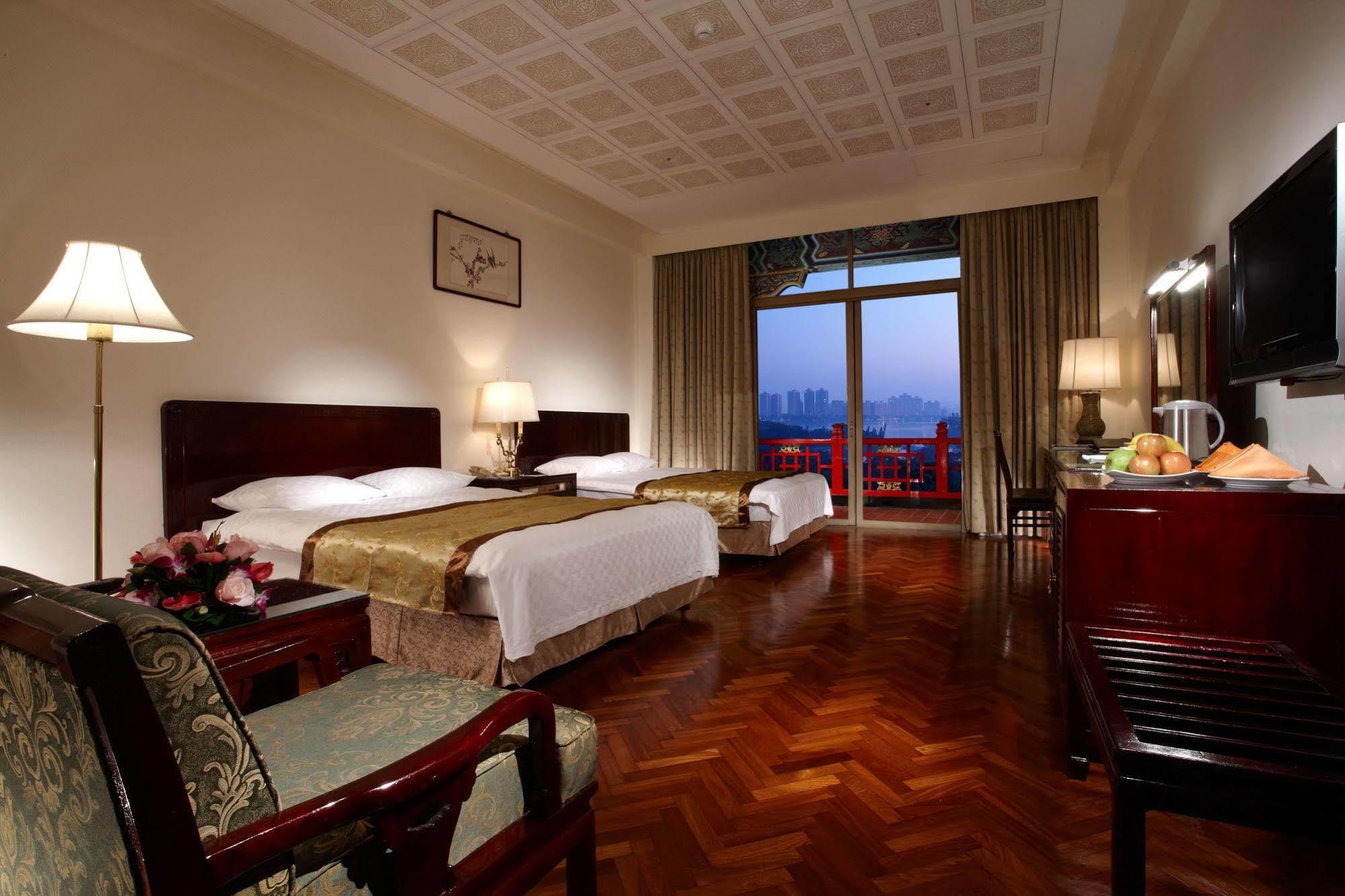 The Grand Hotel Kaohsiung Exterior foto