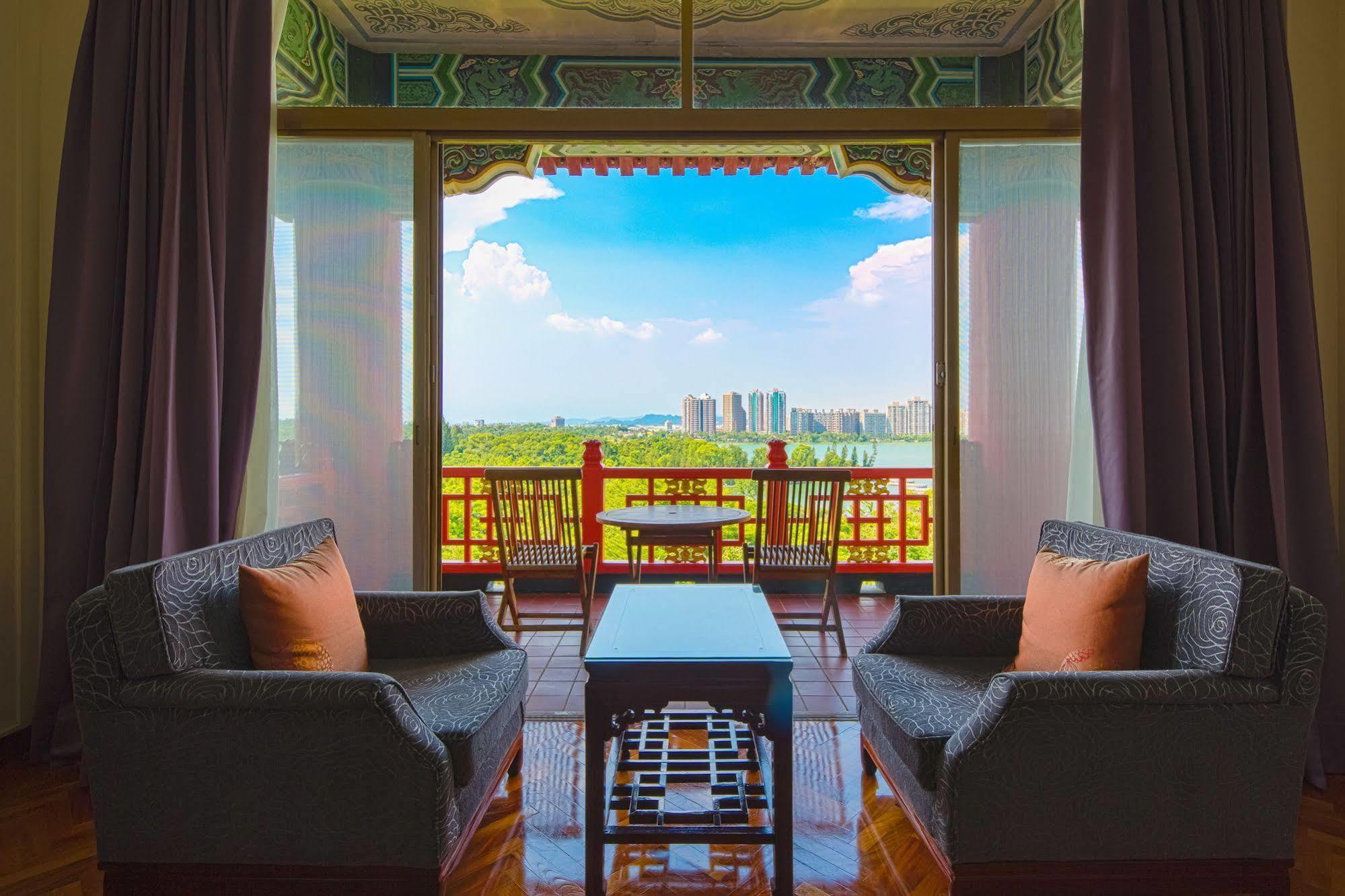 The Grand Hotel Kaohsiung Exterior foto